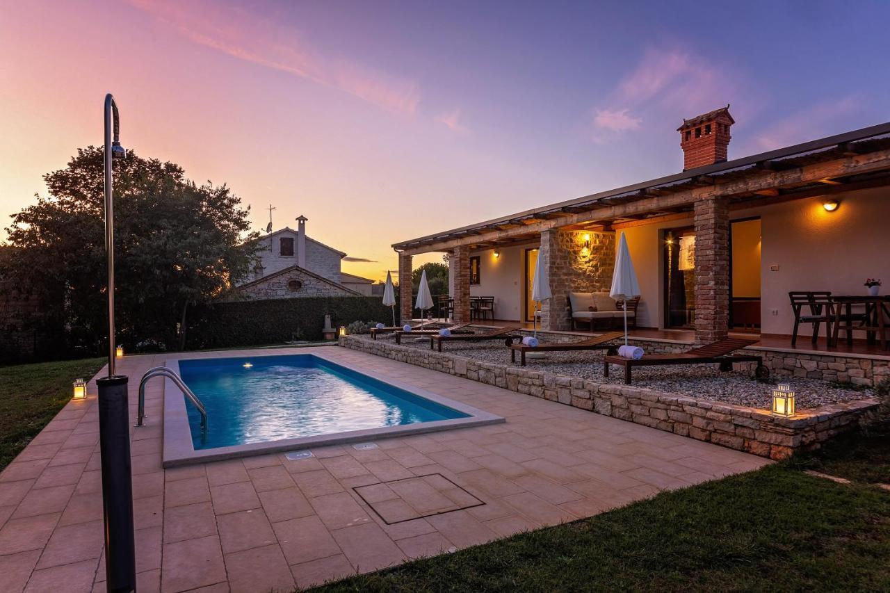 Grebac Villa Kaštelir Buitenkant foto
