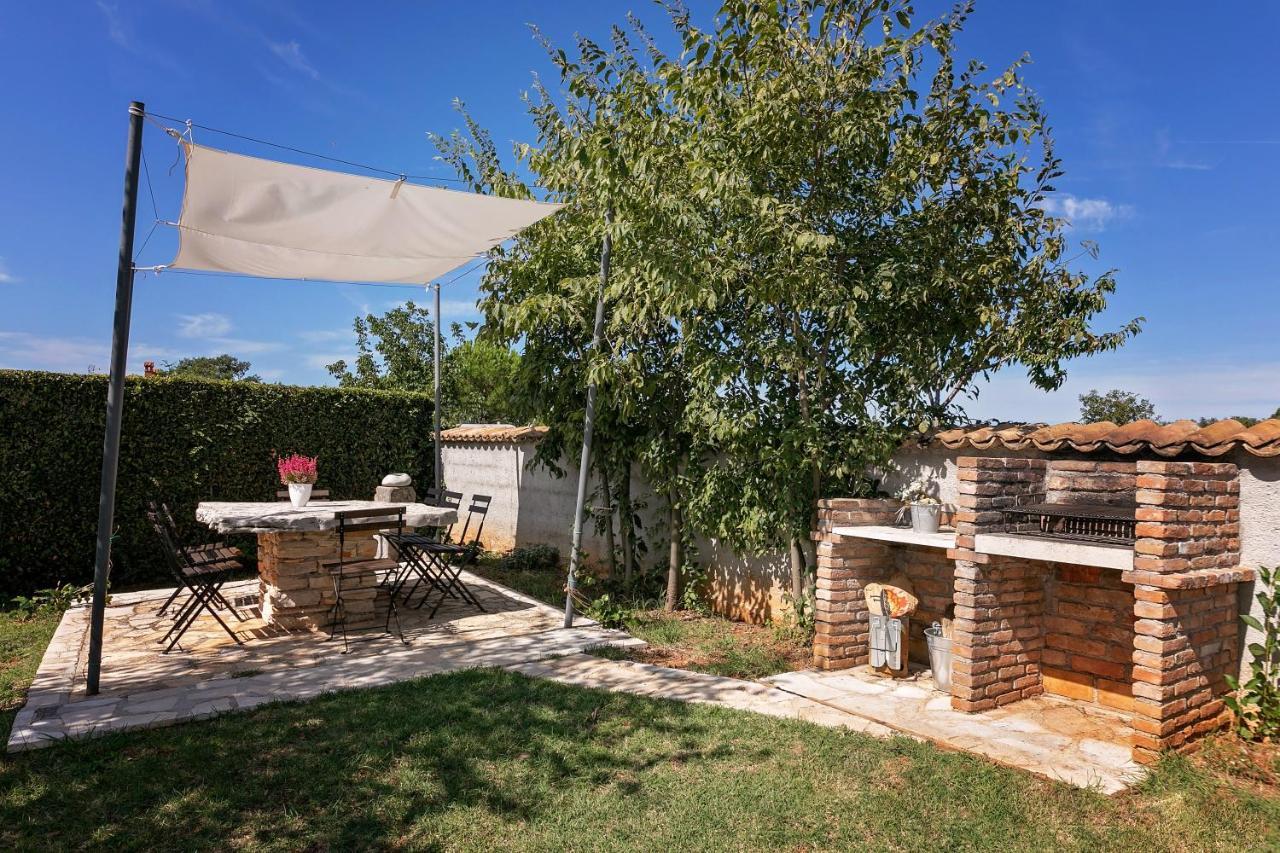 Grebac Villa Kaštelir Buitenkant foto