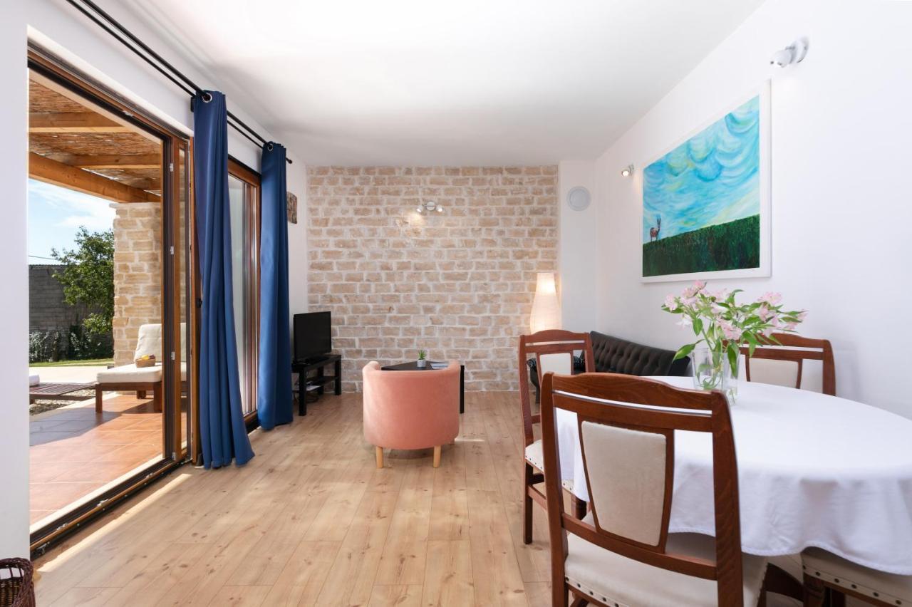 Grebac Villa Kaštelir Buitenkant foto